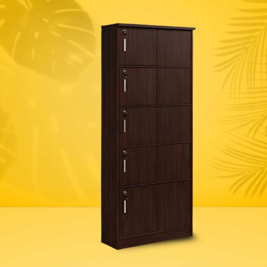 المنزل والحديقة