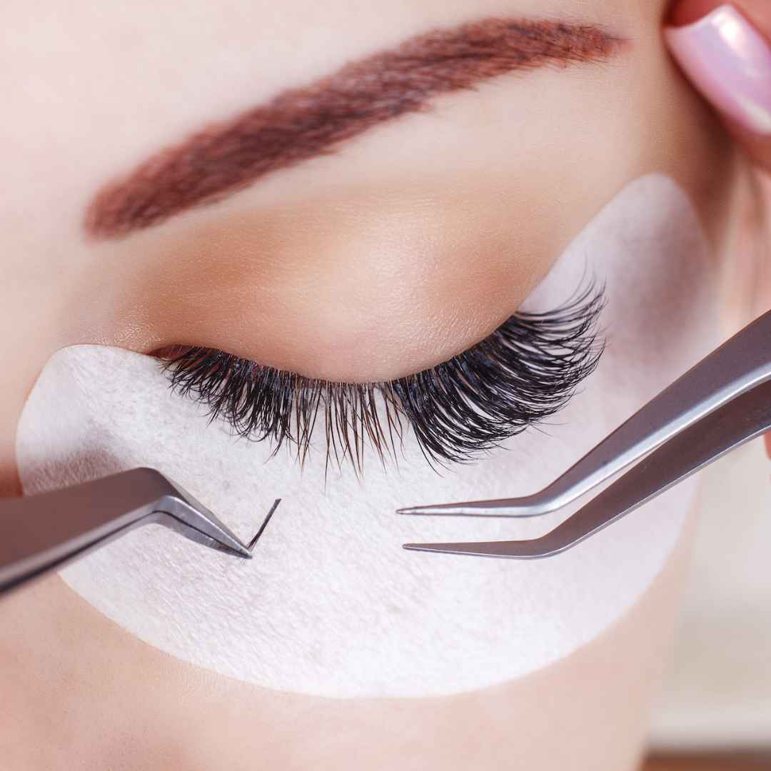 Eyelashes & Eybrows