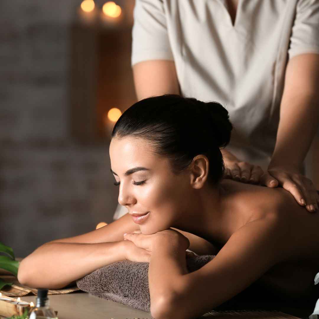 Massage & Moroccan Bath