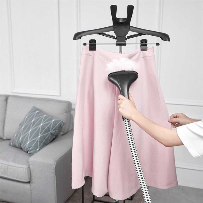 Sumo Vertical Garment Steamer with Wheels 1700W