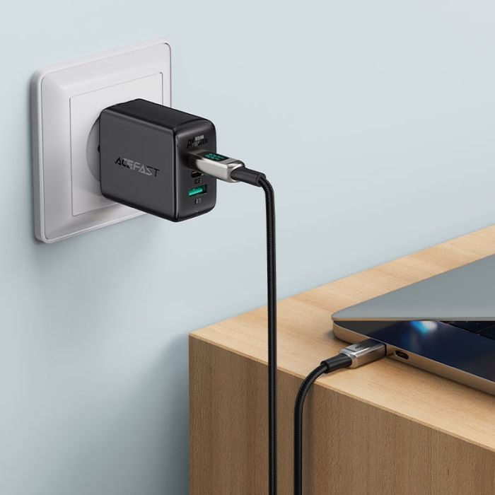 acefast-c6-03-usb-c-to-usb-c-100w-braided-charging-data-cable-with-digital-display-interior-silver