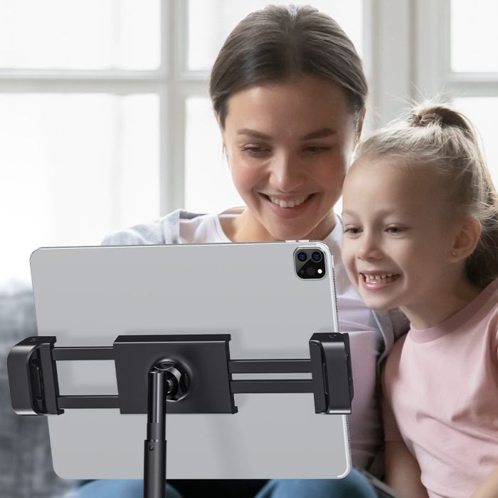 acefast_desktop_adjustable_phone_holderacefast-e4-prosperity-tabletop-holder-free-hands