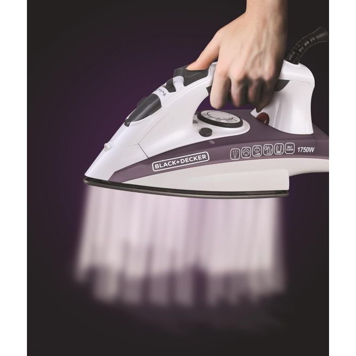 black_decker_1740w_steam_iron_-white_-_purple_3_2