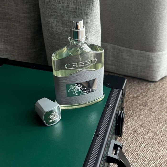 香水(男性用) Creed Aventus 100ml Creed Aventus Eau De Parfum For Men 100ml & Decants