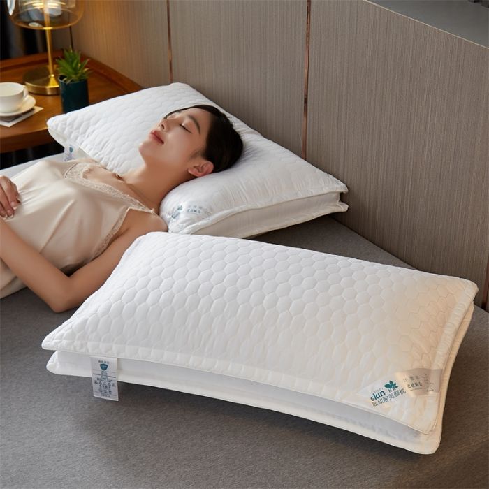 hyaluronic-acid-beauty-pillow-bedding-pillow-neck-protection-pillows-geometric-plaid-shaped-cushion-for-home-office_1_