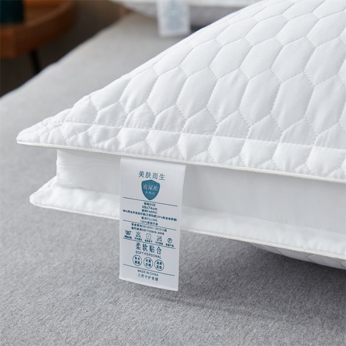 hyaluronic-acid-beauty-pillow-bedding-pillow-neck-protection-pillows-geometric-plaid-shaped-cushion-for-home-office_2_