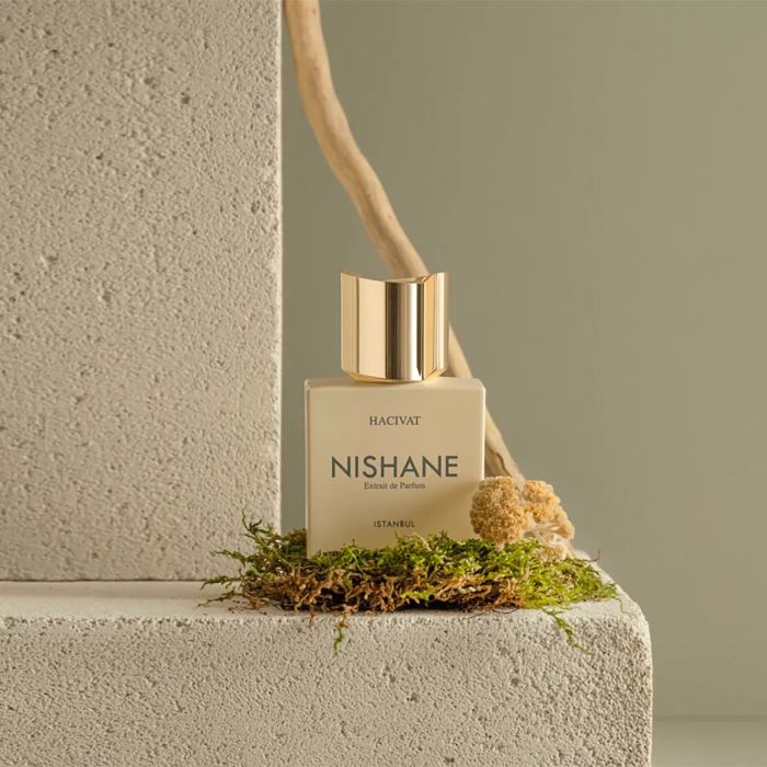 香水(男性用) NISHANE HACIVAT Extrait de Parfum 100ml Amazon.com : Nishane Hacivat Extrait De Parfum Spray, 3.4