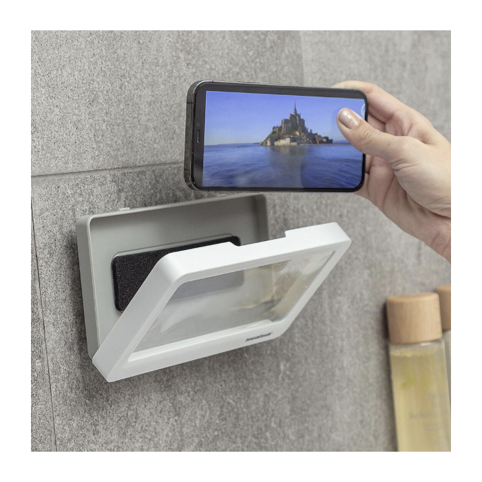 waterproof_wall_case_for_smartphone_cashower5