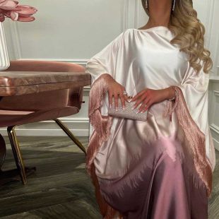 فستان طويل بتدرج أنيق للسيدات