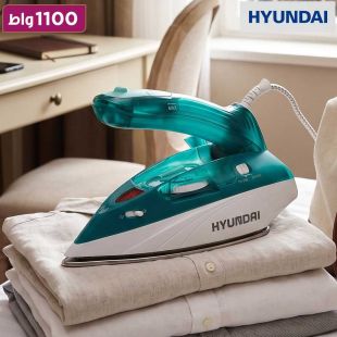 كواية سفر بقاعدة سيراميك ومقبض قابل للطي 1100 واط من Hyundai