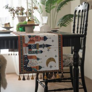 Jacquard Table Runner Long Design