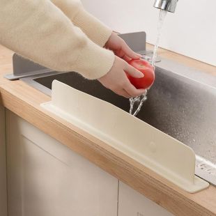 Kitchen Sink Water Splash Guard 52cm
