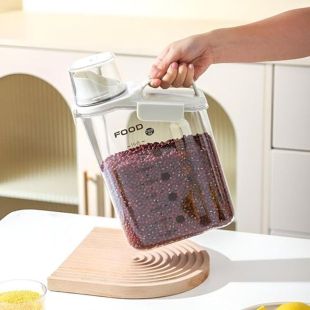 1.5L Plastic Cereal Container with Measuring Cup