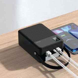 بطارية احتياطية 80000 مل أمبير منافذ (USB-C, Lightning, Micro) و 4 منفذ USB-A قوة 30 واط من Green Lion