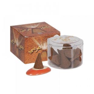 بخور هرمي برائحة العود الشرقي 30 جرام من Banafa For Oud