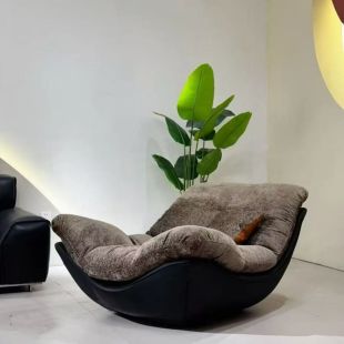 Artificial Leather Modern lounge Chair With Iron Frame -148 × 115 × 77 cm