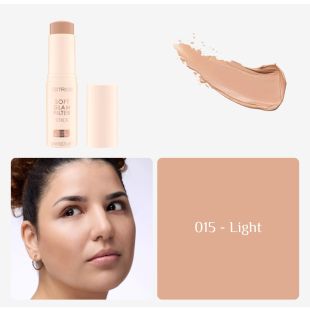 كريم أساس Soft Glam Filter ستيك لون 015 Light من Catrice