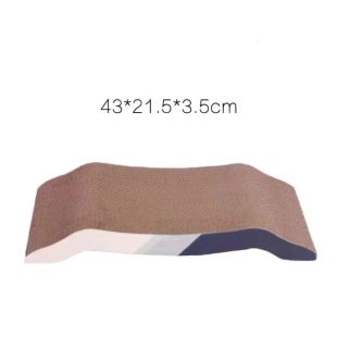 لوحة خدش من الورق المموج للقطط 43 × 21.5 × 3.5 سم
