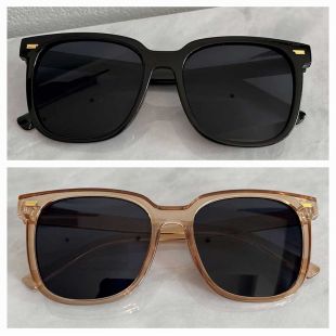 Lightweight Sunglasses for Women