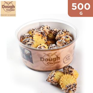 Dough Corner - Petitfour Biscuits Covered With Coconut and Jam 500g