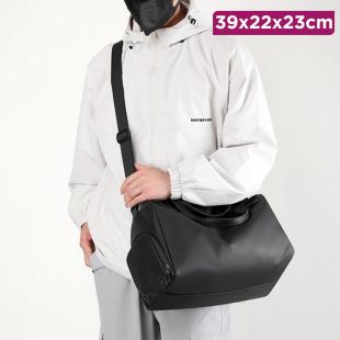 Sports Hand and Shoulder Bag