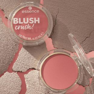 أحمر خدود Blush Crush لون 20 Deep Rose من Essence