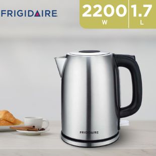 Stainless-Steel Kettle 1.7L 2200W by Frigidaire