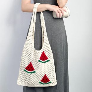 حقيبة صيفية نسائية منسوجة بتصميم بطيخ