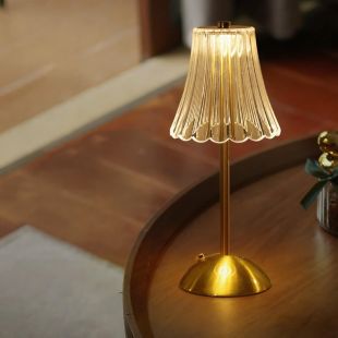 مصباح طاولة لاسلكي قابل للشحن بتصميم كريستالي 3 أوضاع إضاءة