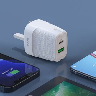 Hoco Bright Dual Port PD20W+QC3.0 Charger(UK)