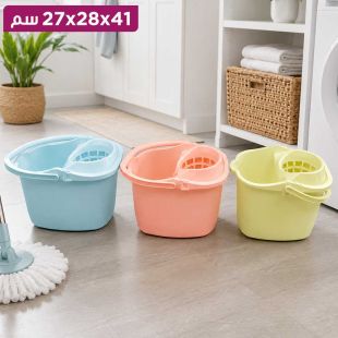 دلو تنظيف بلاستيك مع مقبض وعجلات