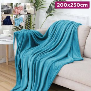 Soft Lightweight Flannel Blanket 200 × 230 cm