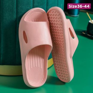 نعال منزلي سميك وأنيق مضاد للانزلاق