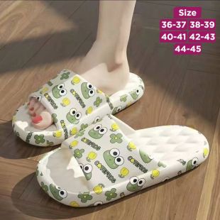 نعال صيفي عصري للرجال والنساء بنعل مرن للاستخدام الداخلي والخارجي