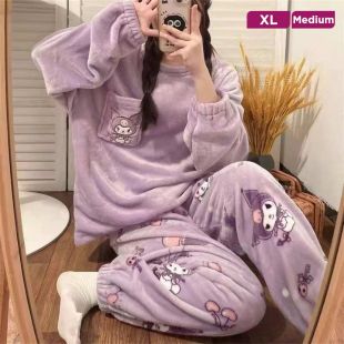 طقم بيجامة Kuromi مخملية دافئة للسيدات