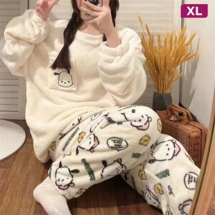 طقم بيجامة Smiley Face مخملية دافئة XL للسيدات