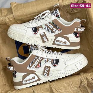 نعال رياضي عصري للرجال