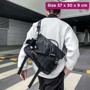 Shoulder Bag with Chain Accessory - 37 x 30 x 9 cm