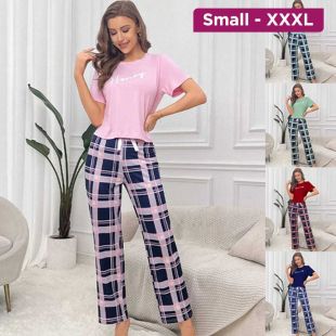 Checkered Comfortable Pajama Set for Women