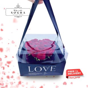 صندوق فاخر لعيد الحب مع 13 وردة جوري من Sogha