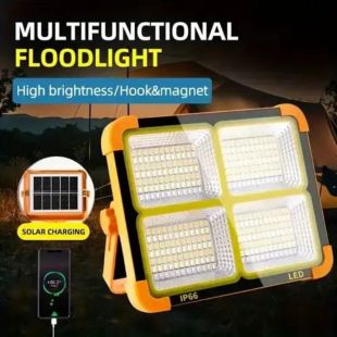 إضاءة LED خارجية بالطاقة الشمسية 100 واط مع 4 ألواح وتصنيف IP66