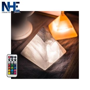 الهرم المضيء من NHE