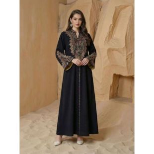 عباية مزخرفة أنيقة للسيدات