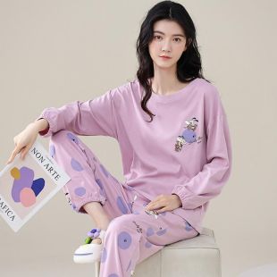 طقم بيجامة بتصميم Purple Bee للسيدات