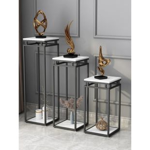 طقم 3 طاولات عرض بسطح رخامي وإطار فولاذ كربوني