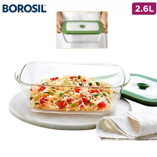 Rectangular Borosilicate Glass Baking with Lid 2.6L by Borosil