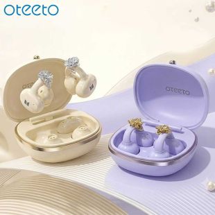 Open-Ear Clip-On Wireless Earbuds by Oteeto