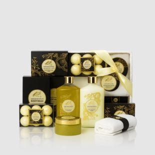 Paris Glam Magnolia Vanilla Body Care 8Pcs Set