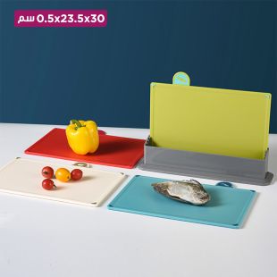 طقم تقطيع بلاستيك 4 قطع مع قاعدة