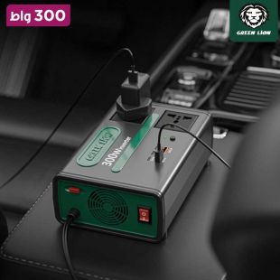 محول كهرباء سيارة 300 واط بمنفذ USB-C وUSB من Green Lion